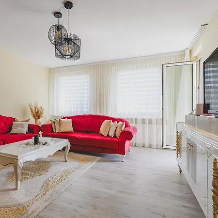Laatzen 1-3 Bedroom Apartments, 15-20 Min Walk To Exhibition, Free Wifi Appartement *