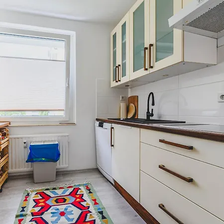 아파트 Laatzen 1-3 Bedroom Apartments, 15-20 Min Walk To Exhibition, Free Wifi *
